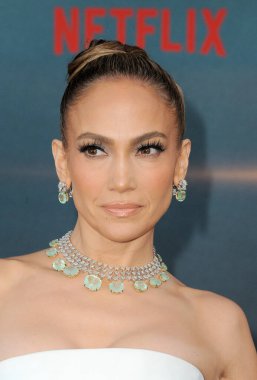 Jennifer Lopez, 20 Mayıs 2024 'te ABD' nin Hollywood kentindeki Mısır Tiyatrosu 'nda düzenlenen Netflix' in 'Atlas' ının Los Angeles galasında.