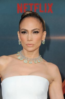 Jennifer Lopez, 20 Mayıs 2024 'te ABD' nin Hollywood kentindeki Mısır Tiyatrosu 'nda düzenlenen Netflix' in 'Atlas' ının Los Angeles galasında.
