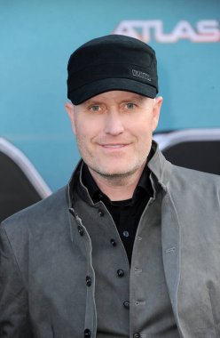 Andrew Lockington, 20 Mayıs 2024 'te ABD' nin Hollywood kentindeki Mısır Tiyatrosu 'nda düzenlenen Netflix' in 'Atlas' ının Los Angeles galasında.