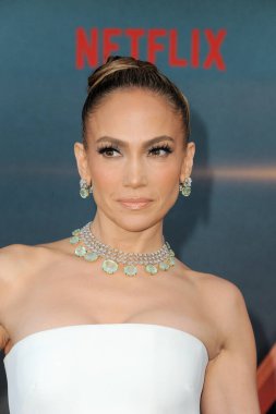 Jennifer Lopez, 20 Mayıs 2024 'te ABD' nin Hollywood kentindeki Mısır Tiyatrosu 'nda düzenlenen Netflix' in 'Atlas' ının Los Angeles galasında.