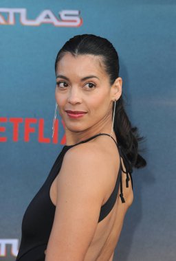 Stephanie Sigman, 20 Mayıs 2024 'te ABD' nin Hollywood kentindeki Mısır Tiyatrosu 'nda düzenlenen Netflix' in 'Atlas' ının Los Angeles galasında.