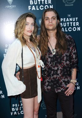 Paris Jackson ve Gabriel Glenn, 1 Ağustos 2019 'da ABD' nin Hollywood kentindeki ArcLight Sinemasında düzenlenen 'Fıstık Ezmesi Şahini' nin Los Angeles galasında.