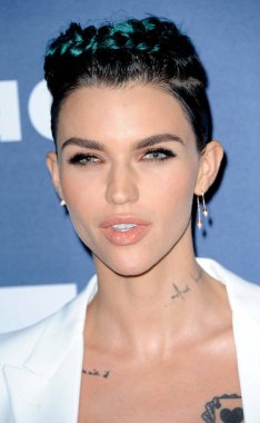 Ruby Rose, 2 Nisan 2016 'da Beverly Hills, ABD' deki Beverly Hilton Oteli 'nde düzenlenen 27. GLAAD Medya Ödülleri' nde.