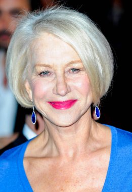 Helen Mirren, ABD 'nin Palm Springs kentindeki Palm Springs Kongre Merkezi' nde 2 Ocak 2016 'da düzenlenen 27..