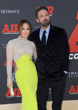 Jennifer Lopez ve Ben Affleck, 27 Mart 2023 'te ABD' nin Westwood kentindeki Regency Village Theatre 'da düzenlenen Amazon Stüdyoları' nın Dünya prömiyerinde.
