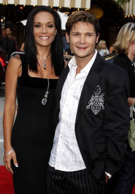 Corey Feldman ve Susie Feldman 15 Temmuz 2008 'de Westwood' daki Mann Village Tiyatrosu 'nda yapılan Step Brothers' ın Los Angeles galasında.