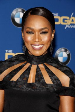Angela Bassett, 6 Şubat 2016 tarihinde ABD 'nin Los Angeles kentindeki Hyatt Regency Century Plaza' da düzenlenen 68..