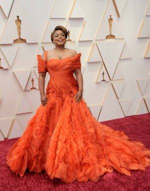 Aunjanue Ellis, 27 Mart 2022 'de ABD' nin Los Angeles kentindeki Dolby Tiyatrosu 'nda düzenlenen 94..