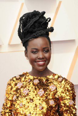 Lupita Nyong 'o, 27 Mart 2022' de ABD 'nin Los Angeles kentindeki Dolby Tiyatrosu' nda düzenlenen 94..