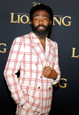 Donald Glover 9 Temmuz 2019'da Abd'nin Hollywood'daki Dolby Tiyatrosu'nda düzenlenen 'Aslan Kral'ın dünya prömiyerinde.