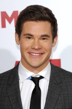 Adam DeVine, Los Angeles 'ın galasında 