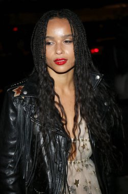 Zoe Kravitz 'den Zoe Kravitz, 18 Mayıs 2016' da ABD 'nin Batı Hollywood kentindeki Gibson Marka Günbatımında düzenlenen Yves Saint Laurent Beauty ile yeni rolünü kutluyor..