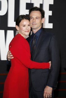 Sosie Bacon ve Scoot McNairy, 10 Aralık 2024 'te ABD' nin Hollywood kentindeki Dolby Tiyatrosu 'nda düzenlenen' A Complete Unknown 'filminin Los Angeles galasında