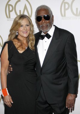 Morgan Freeman ve Lori McCreary, 19 Ocak 2014 'te ABD' nin Los Angeles kentindeki Beverly Hilton Oteli 'nde düzenlenen 25..