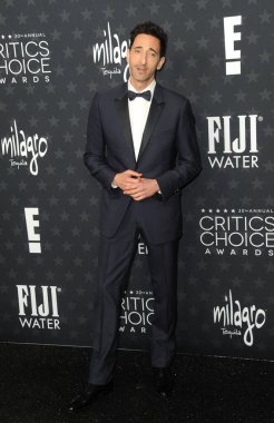 Adrien Brody, ABD 'nin Satna Monica kentindeki Barker Hangarında 7 Şubat 2025 tarihinde düzenlenen 30. Yıllık Eleştirmenler Seçimi Ödülleri' nde.