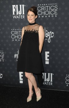 Erica Lipez, ABD 'nin Satna Monica kentindeki Barker Hangarında 7 Şubat 2025 tarihinde düzenlenen 30. Yıllık Eleştirmenler Seçimi Ödülleri' nde.