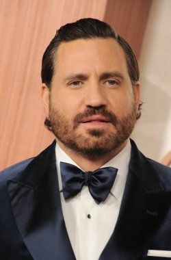 Edgar Ramirez, ABD 'nin Hollywood kentindeki Dolby Tiyatrosu' nda 2 Mart 2025 'te düzenlenen 96..