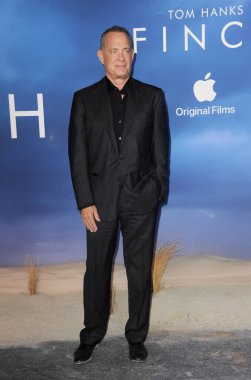 Tom Hanks, 2 Kasım 2021 'de ABD' nin Batı Hollywood kentindeki Pasifik Tasarım Merkezi 'nde düzenlenen' Finch 'filminin ilk gösteriminde....