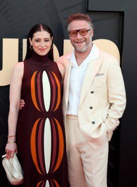 Lauren Miller ve Seth Rogen, 24 Mart 2025 'te ABD' nin Los Angeles kentindeki Akademi Sinema Müzesi 'nde düzenlenen' The Studio 'nun Apple TV + Series World galasında.