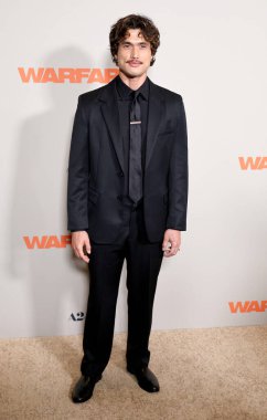 Charles Melton, Los Angeles 'taki A24' ün 