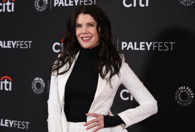 Lauren Graham 'ın sunduğu 42. William S. Paley Televizyon Sunar' Gilmore Girls 'The Marvelous Mrs. Maisel' ve 'Etoile: The Amy Sherman-Palladino Multiverse' 29 Mart 2025 'te ABD' nin Los Angeles kentindeki Dolby Tiyatrosu 'nda yapıldı..