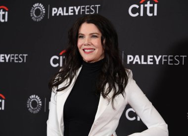 Lauren Graham 'ın sunduğu 42. William S. Paley Televizyon Sunar' Gilmore Girls 'The Marvelous Mrs. Maisel' ve 'Etoile: The Amy Sherman-Palladino Multiverse' 29 Mart 2025 'te ABD' nin Los Angeles kentindeki Dolby Tiyatrosu 'nda yapıldı..