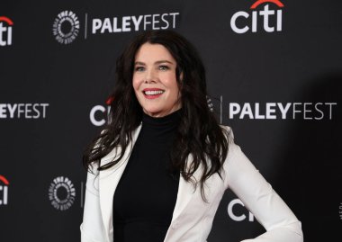 Lauren Graham 'ın sunduğu 42. William S. Paley Televizyon Sunar' Gilmore Girls 'The Marvelous Mrs. Maisel' ve 'Etoile: The Amy Sherman-Palladino Multiverse' 29 Mart 2025 'te ABD' nin Los Angeles kentindeki Dolby Tiyatrosu 'nda yapıldı..