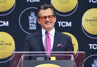 Ben Mankiewicz, 25 Nisan 2025 'te ABD' nin Hollywood kentindeki TCL Çin Tiyatrosu IMAX 'te Michelle Pfeiffer onuruna düzenlenen TCM Ev Sahipliği ve Ayak İzi Töreni' nde.