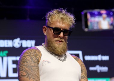 Jake Paul, Jake Paul 'a karşı Julio Cesar Chavez Jr. Basın Konferansı 14 Mayıs 2025' te Hollywood, ABD 'de Avalon' da düzenlendi..