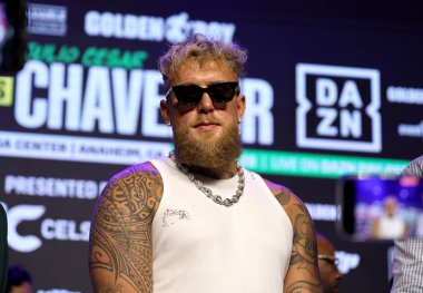 Jake Paul, Jake Paul 'a karşı Julio Cesar Chavez Jr. Basın Konferansı 14 Mayıs 2025' te Hollywood, ABD 'de Avalon' da düzenlendi..
