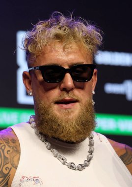 Jake Paul, Jake Paul 'a karşı Julio Cesar Chavez Jr. Basın Konferansı 14 Mayıs 2025' te Hollywood, ABD 'de Avalon' da düzenlendi..