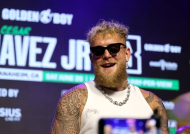 Jake Paul, Jake Paul 'a karşı Julio Cesar Chavez Jr. Basın Konferansı 14 Mayıs 2025' te Hollywood, ABD 'de Avalon' da düzenlendi..