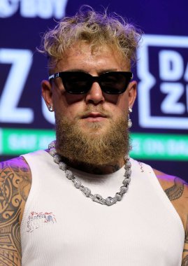 Jake Paul, Jake Paul 'a karşı Julio Cesar Chavez Jr. Basın Konferansı 14 Mayıs 2025' te Hollywood, ABD 'de Avalon' da düzenlendi..