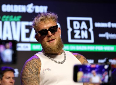Jake Paul, Jake Paul 'a karşı Julio Cesar Chavez Jr. Basın Konferansı 14 Mayıs 2025' te Hollywood, ABD 'de Avalon' da düzenlendi..