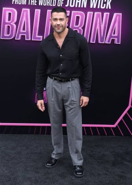Jesse Metcalfe, 3 Haziran 2025 'te Hollywood' daki TCL Çin Tiyatrosu 'nda düzenlenen' Balerin 'filminin dünya prömiyerinde.