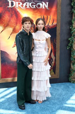 Mason Thames ve Nico Parker, 7 Haziran 2025 'te ABD' nin Los Angeles şehrindeki Akademi Sinema Müzesi 'nde 