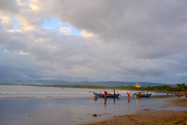 Soyut Odaklanmış Bulanık Arkaplan Pangandaran Güzel Bir Kıyı Manzarası Endonezya — Stok fotoğraf