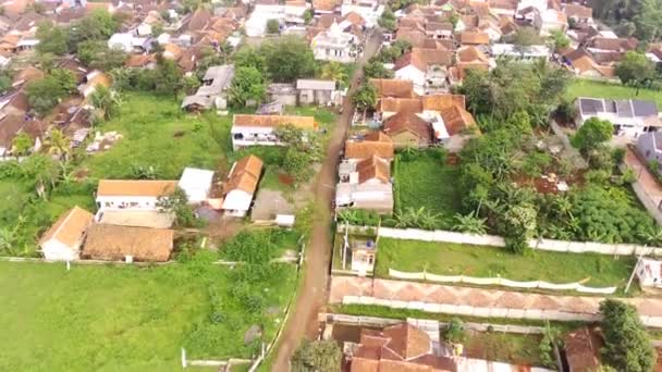 Images Aériennes. Vue aérienne du quartier résidentiel du village dans la région de Bandung, Indonésie