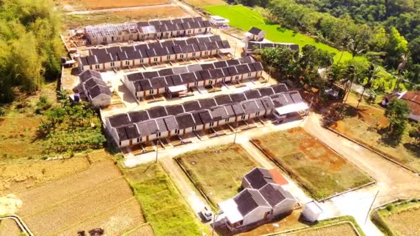 Cinematic Shot Aerial Footage Elite Housing Complex Being Built Valley — Stock Video