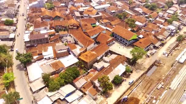 Filmación Drones Vista Aérea Establecida Estación Cicalengka Con Trenes Edificios — Vídeo de stock