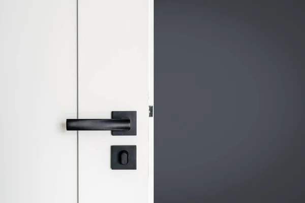 Closeup Black Metal Handle Lock Open White Door Modern Apartment — Stock Photo, Image