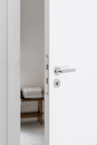 Open Door Bathroom Selective Focus Stainless Steel Handle Lock Entrance — Stock Photo, Image
