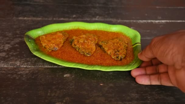 Heerlijke Indiase Vis Curry Traditionele Aziatische Vis Curry Gerecht Indiase — Stockvideo