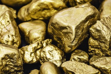 Altın külçeler siyah arka plan üzerinde izole. Lüks konsept ve altın.