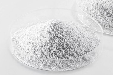 niobium pentoksit tozu (Nb2O5), yarı iletken madde, niobiyum oksit