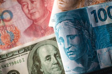 Gerçek, dolar ve yuan cedula, kriz ve Çin, Brezilya ve Amerika arasındaki ekonomik gerilim