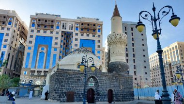 Nabawi Camii yakınlarındaki Ebu Bekir el-Şık camii.