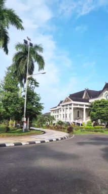 Jambi - Endonezya, 07 Ocak 2025 Muhteşem Jambi Valiliği