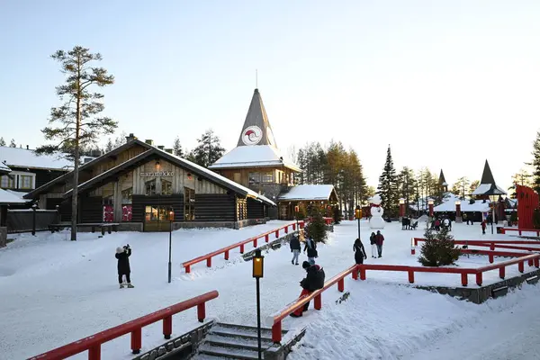 Rovaniemi 'deki Noel Baba Köyü. Kare