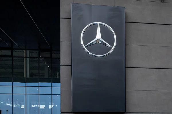 Wroclaw Polonia Abril 2023 Mercedes Benz Logo Company Building — Foto de Stock